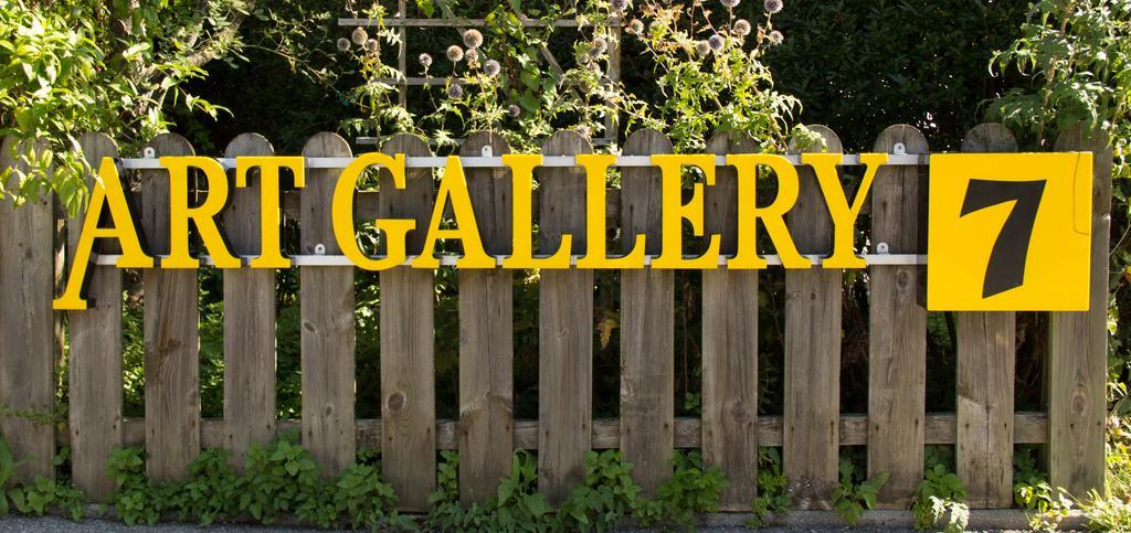 Ferienwohnung Galerie 7 Riegersdorf Ngoại thất bức ảnh